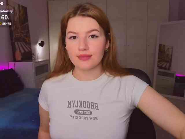 Alwaysfrida webcam