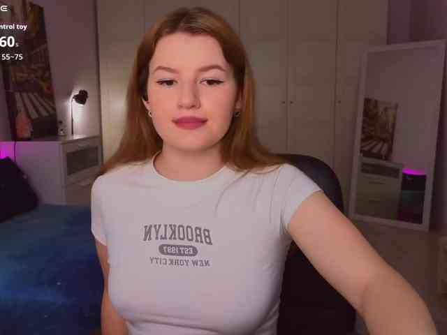 Alwaysfrida webcam