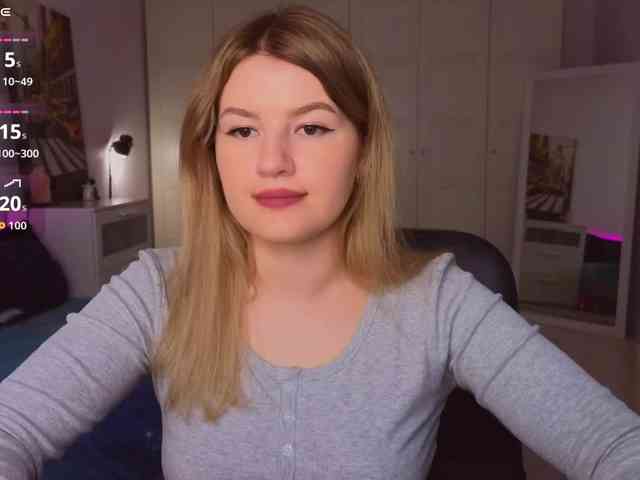 Alwaysfrida webcam