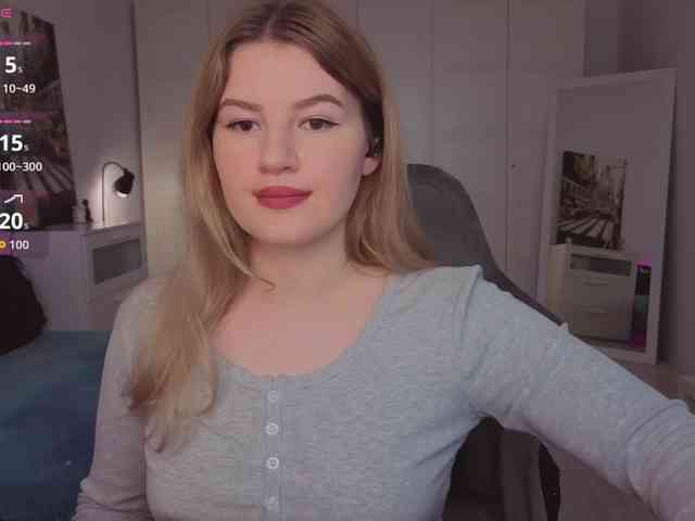 Alwaysfrida webcam