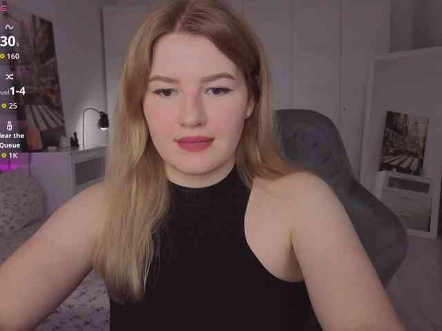 Alwaysfrida webcam
