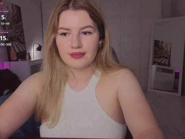 Alwaysfrida webcam