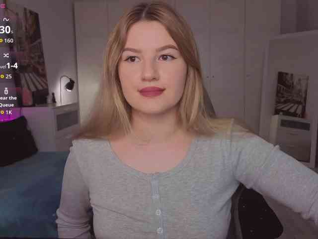 Alwaysfrida webcam