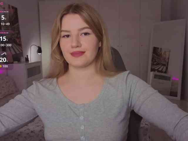 Alwaysfrida webcam