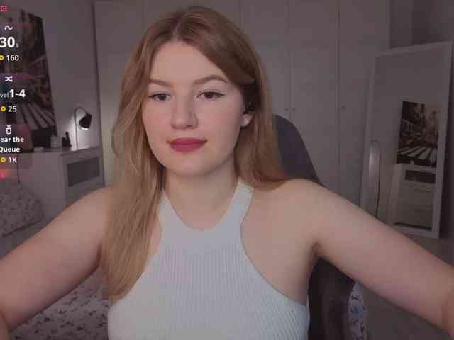 Alwaysfrida webcam