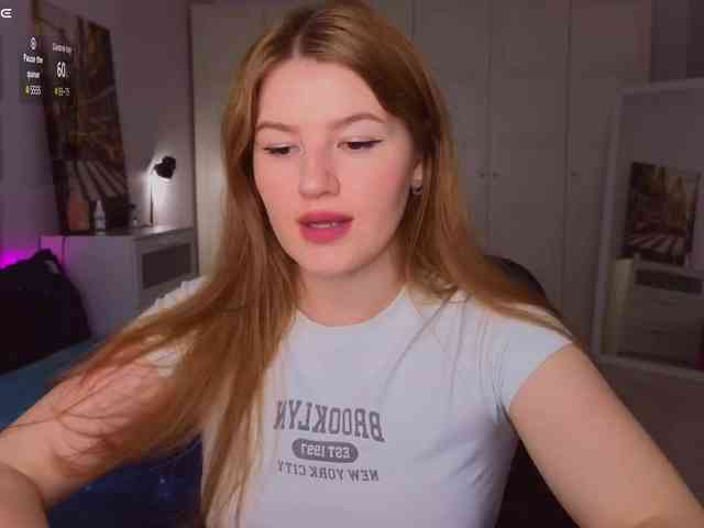 Alwaysfrida webcam