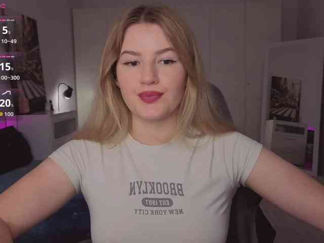 Alwaysfrida webcam