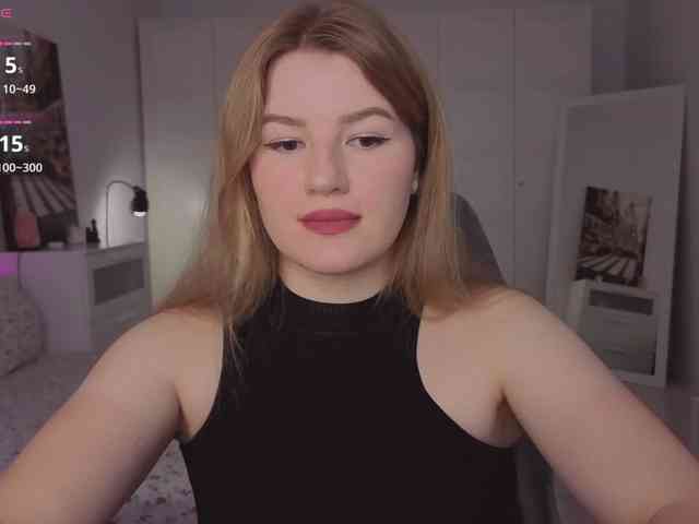 Alwaysfrida webcam