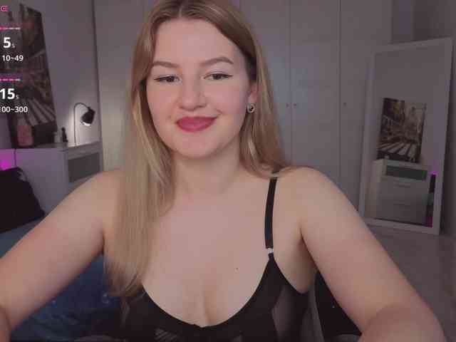 Alwaysfrida webcam