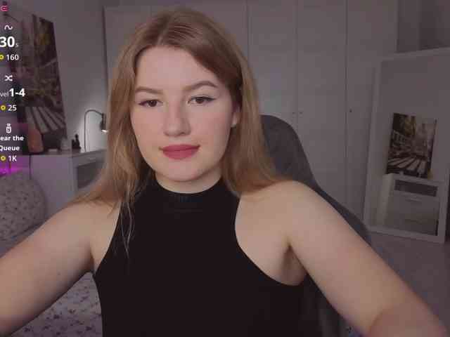 Alwaysfrida webcam