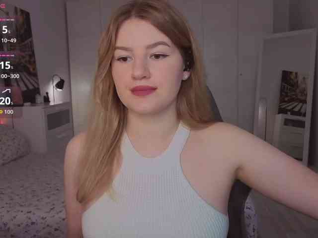 Alwaysfrida webcam