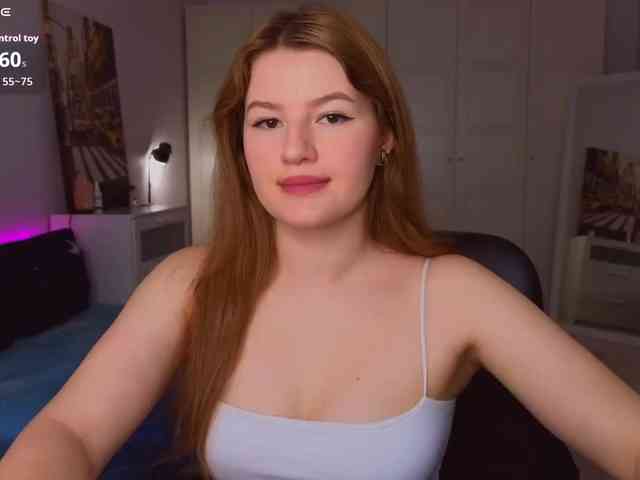 Alwaysfrida webcam