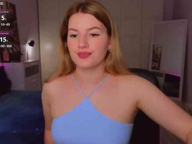 Alwaysfrida webcam