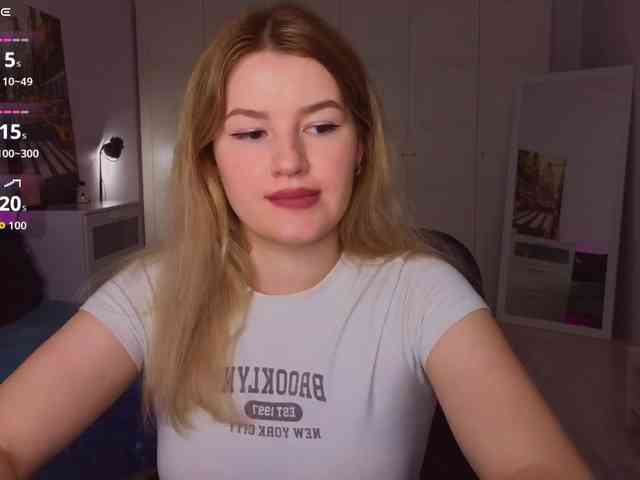 Alwaysfrida webcam