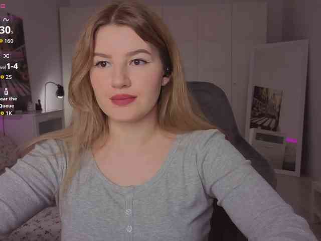Alwaysfrida webcam