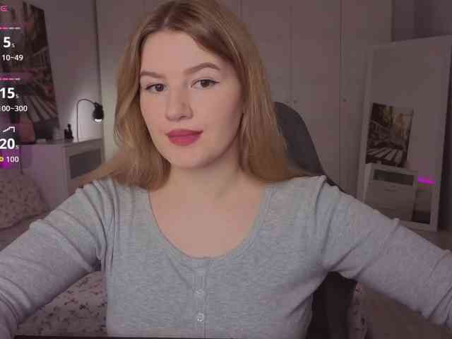 Alwaysfrida webcam