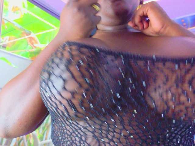 blaisysmith live cam on BongaCams