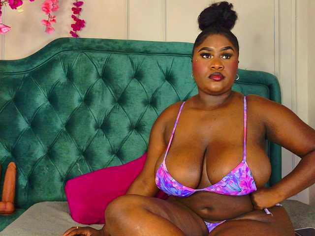 blaisysmith live cam on BongaCams
