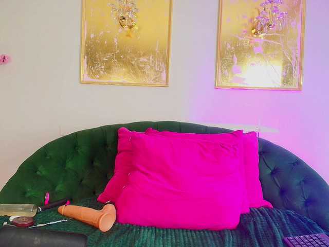 blaisysmith's BongaCams show and profile