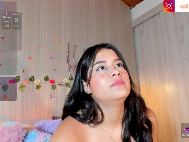 Sofi-Blossom live cam on BongaCams