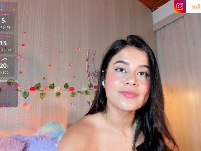 Sofi-Blossom live cam on BongaCams