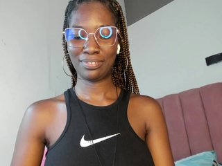 Tahira-20's Live Webcam