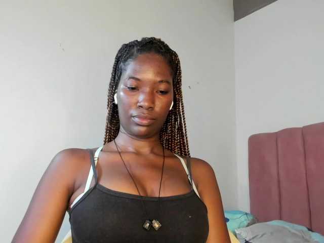 Tahira-20's BongaCams profile