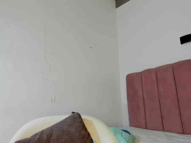 Model: Tahira-20