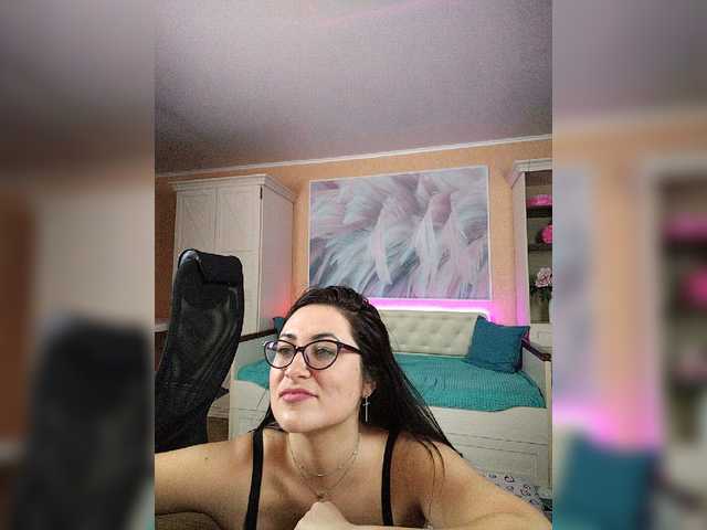 AlicaMiller live cam