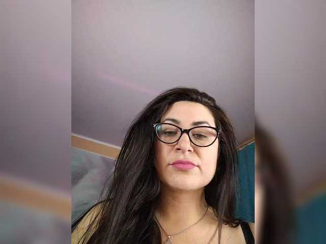  AlicaMiller chat room