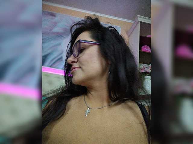 AlicaMiller live cam preview
