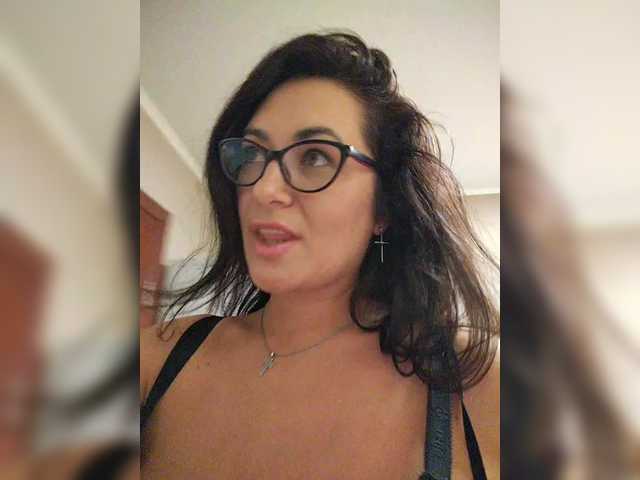 AlicaMiller live cam on BongaCams