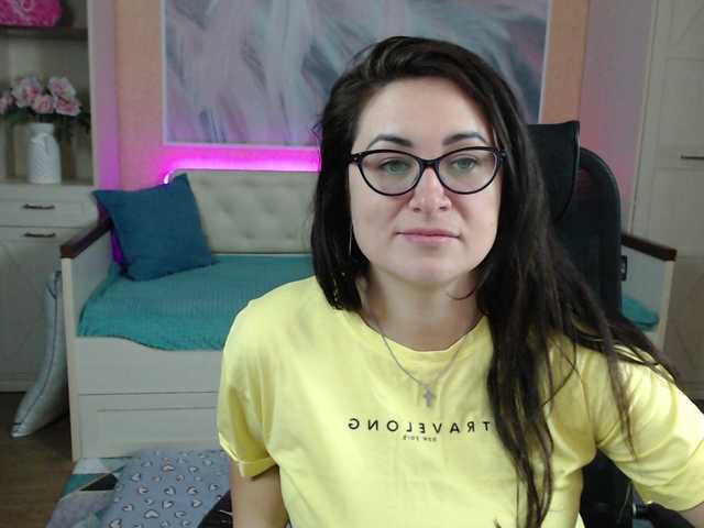  AlicaMiller chat room