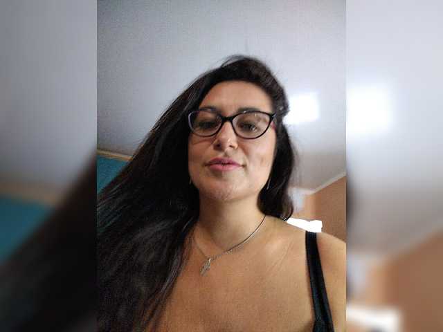 AlicaMiller live cam on BongaCams