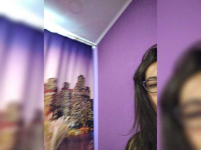 AlicaMiller's BongaCams show and profile