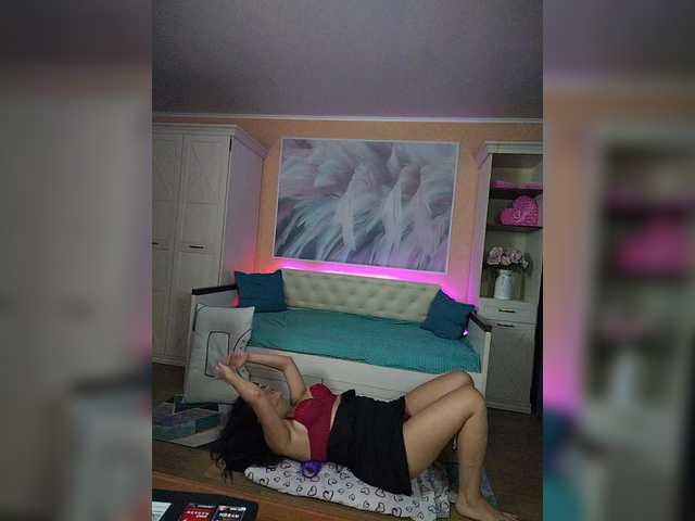 AlicaMiller live cam on BongaCams