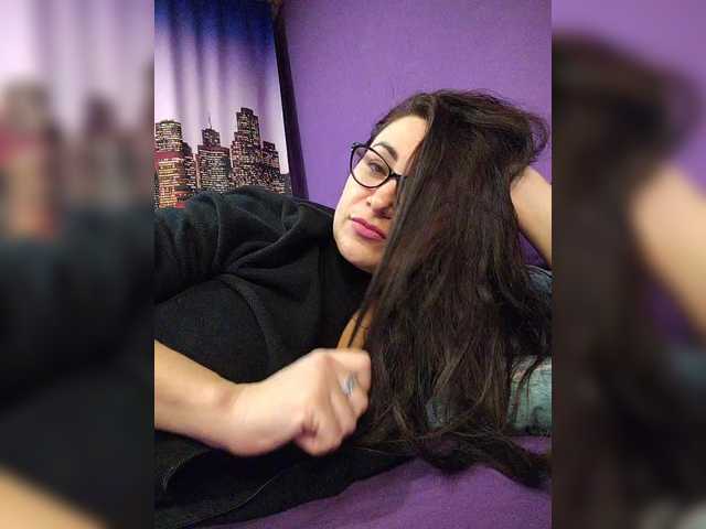 AlicaMiller's BongaCams show and profile