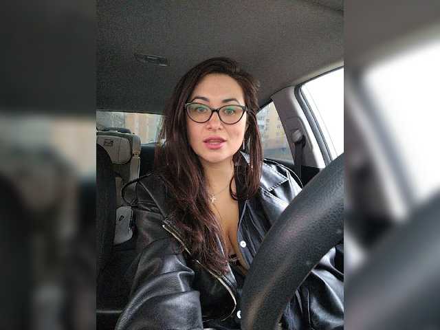 AlicaMiller's BongaCams show and profile