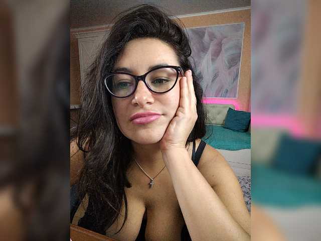 AlicaLovely