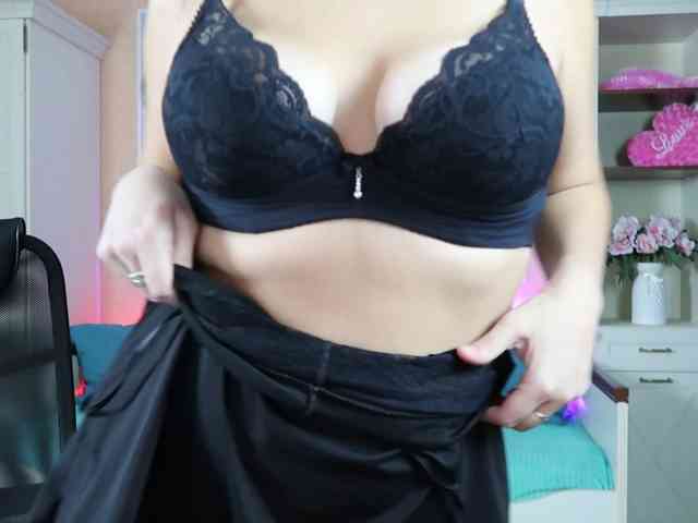 AlicaLovely webcam