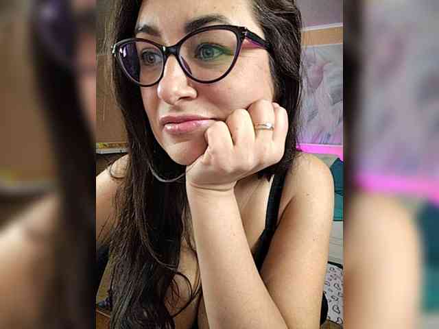AlicaLovely webcam