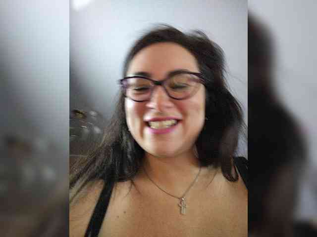 AlicaLovely webcam