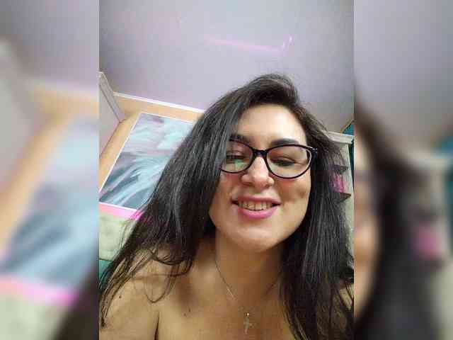 Модель: AlicaLovely