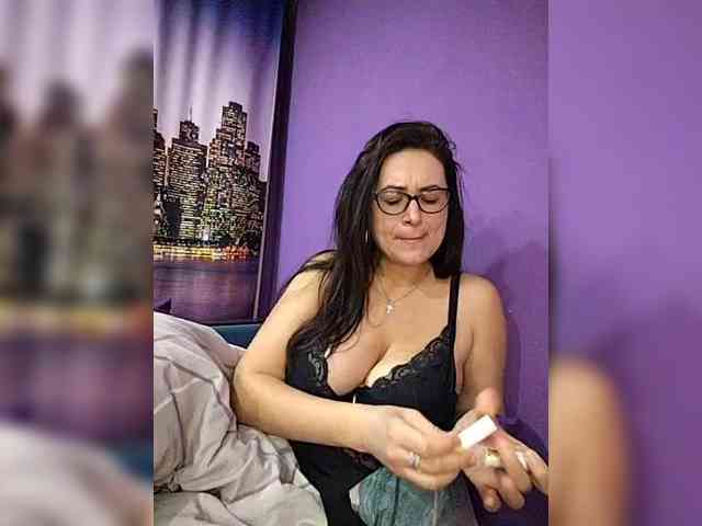 AlicaLovely webcam