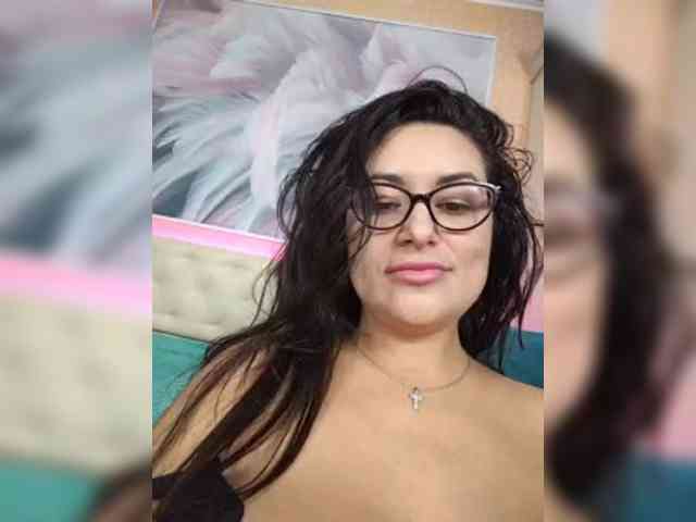 AlicaLovely webcam