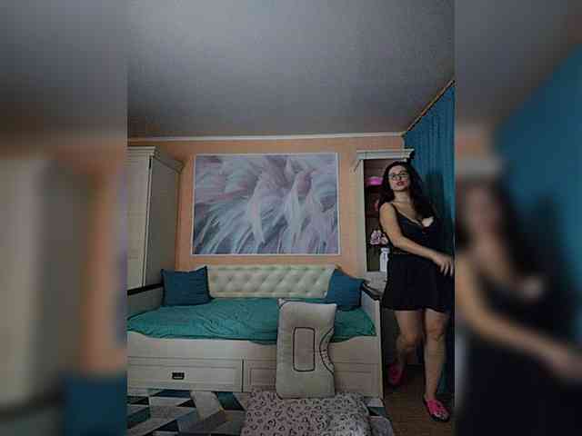 AlicaLovely webcam