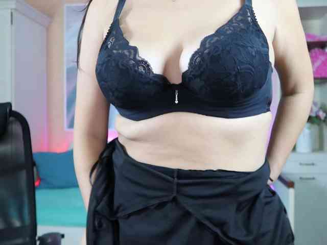 AlicaLovely webcam