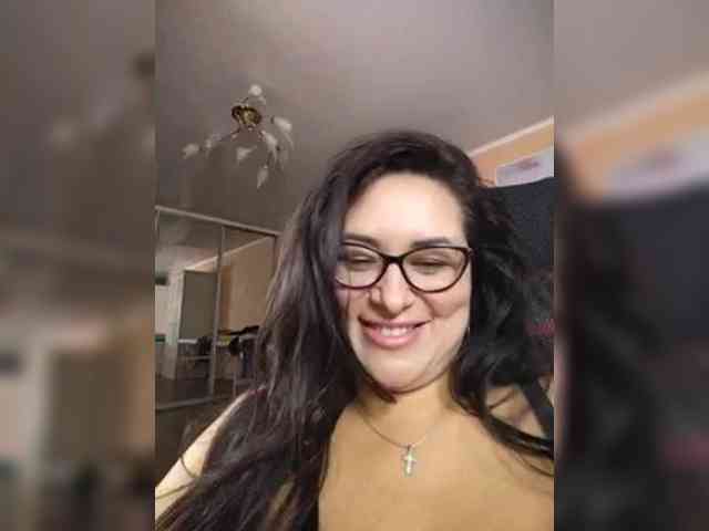 AlicaLovely webcam