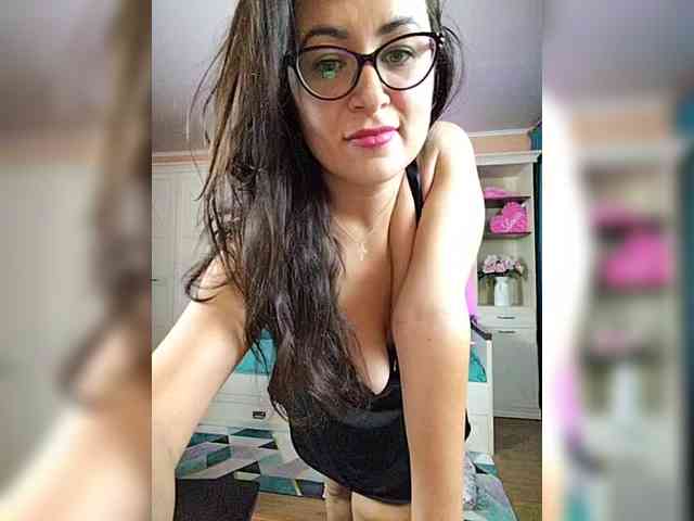 AlicaLovely webcam
