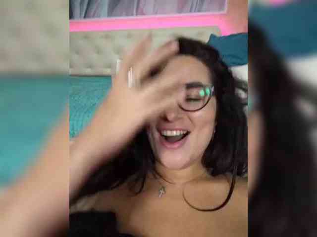 AlicaLovely webcam